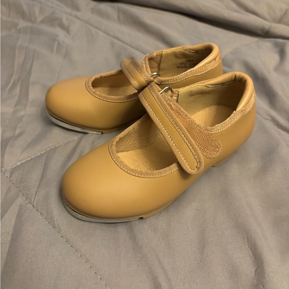 Tan Kids Tap Shoes - Picture 1 of 1
